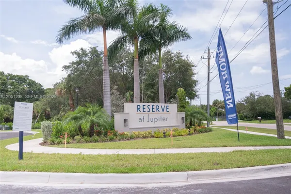 $805,000 | 7214 Rockwood Road, Jupiter, FL 33458