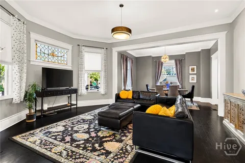 $1,249,000 | 121 East 36th Street, Savannah, GA 31401