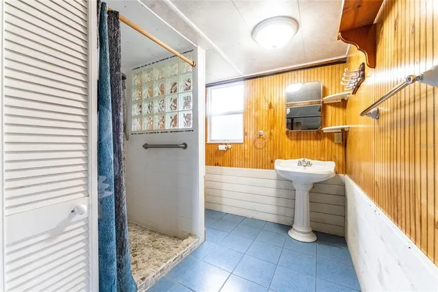 $820,000 | 6341 Biggs Street, Englewood, FL 34224