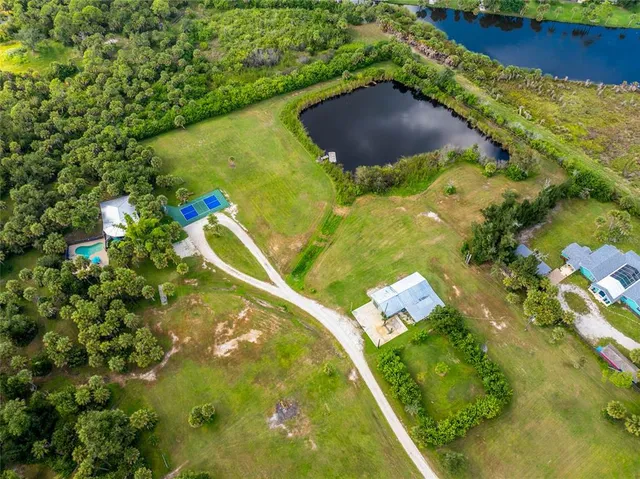 $820,000 | 6341 Biggs Street, Englewood, FL 34224