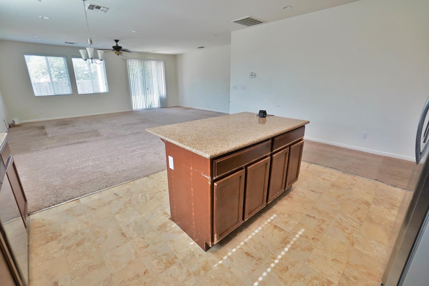 559 Ivory Street Lemoore, CA 93245 - Photo 34 of 59