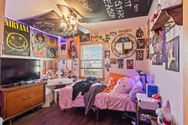 $199,900 | 812 West 3rd Street, Gilman, IL 60938