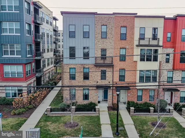 $3,600 | 3326 Tribune Court, Hyattsville, MD 20782