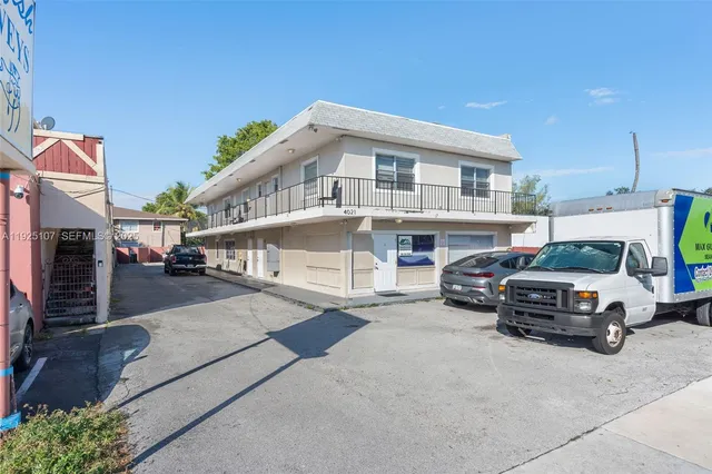 $1,200 | 4021 North Andrews Avenue, Unit 3, Oakland Park, FL 33309