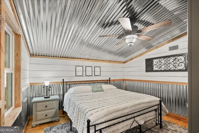 $1,250,000 | 1330 Sr-110, Waynesville, GA 31566