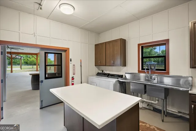 $1,250,000 | 1330 Sr-110, Waynesville, GA 31566