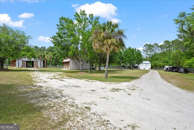 $1,250,000 | 1330 Sr-110, Waynesville, GA 31566