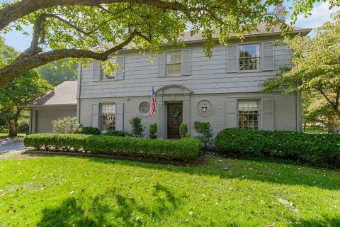 $1,350,000 | 6501 High Drive, Mission Hills, KS 66208