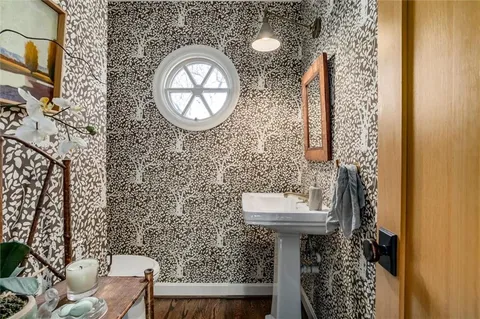 $1,350,000 | 6501 High Drive, Mission Hills, KS 66208