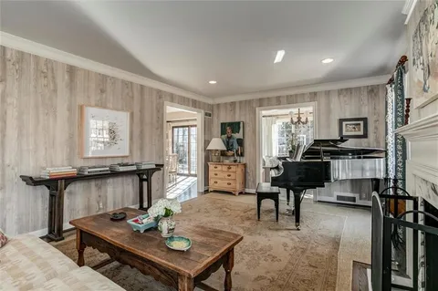 $1,350,000 | 6501 High Drive, Mission Hills, KS 66208