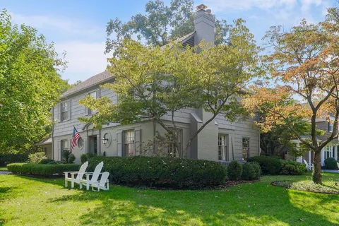 $1,350,000 | 6501 High Drive, Mission Hills, KS 66208