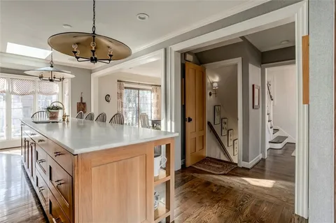 $1,350,000 | 6501 High Drive, Mission Hills, KS 66208