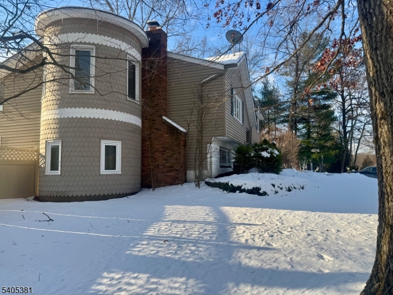 9 Windsor Drive Oak Ridge, NJ 07438 - Photo 3 of 50