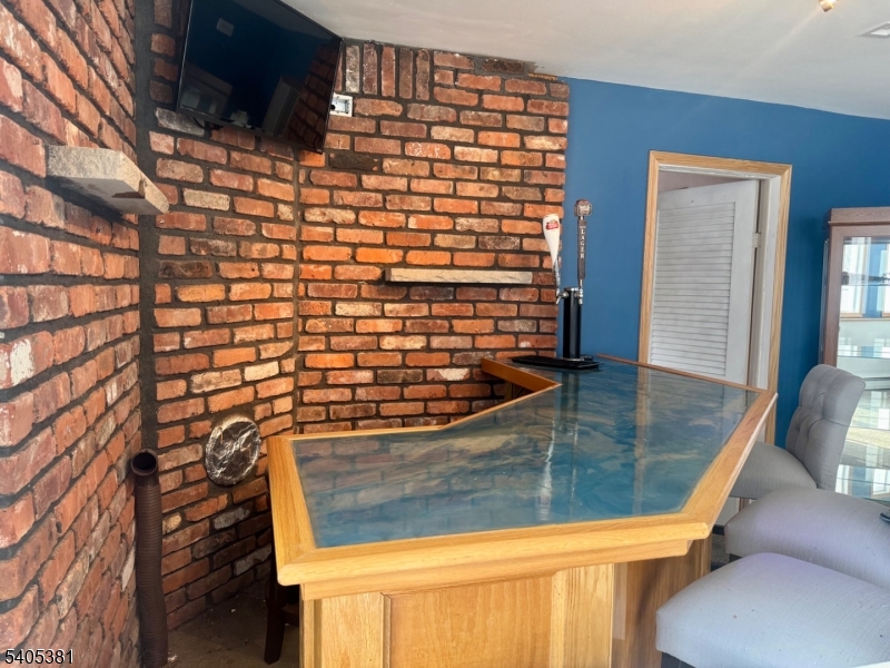 9 Windsor Drive Oak Ridge, NJ 07438 - Photo 39 of 50