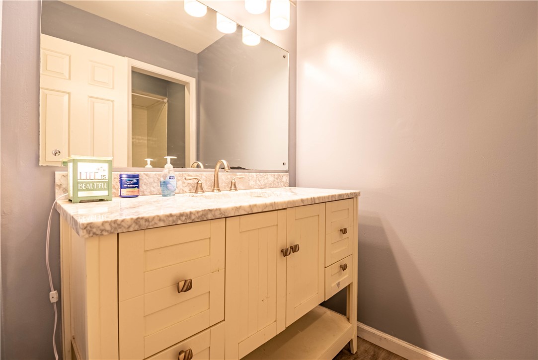 3028 Olympia Drive Decatur, IL 62521 - Photo 20 of 33 Gallery Image 20