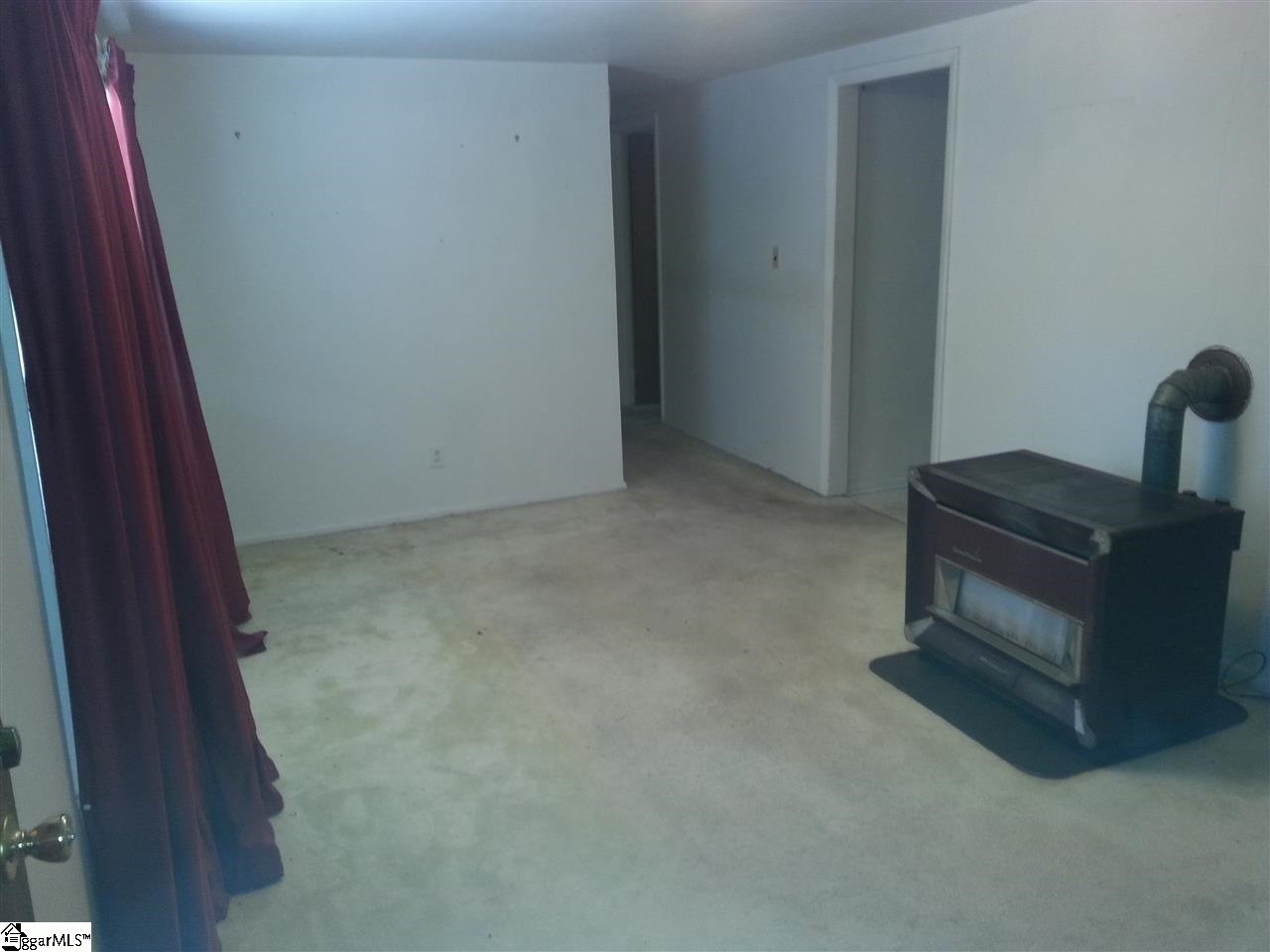 51 Gunter Road Piedmont, SC 29673 - Photo 2 of 18