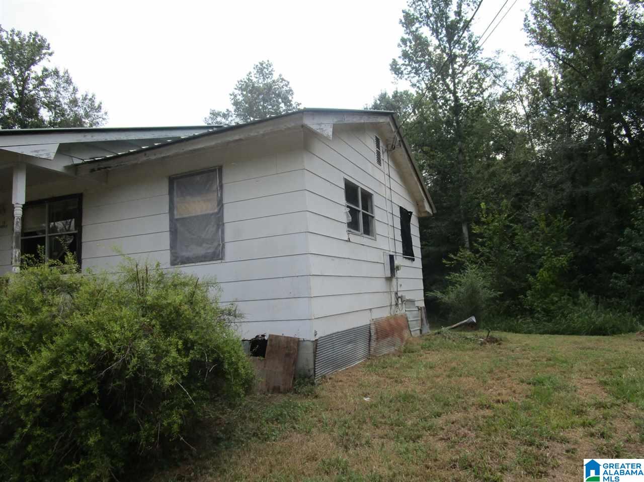 18 Hunter Road Ohatchee, AL 36271 - Photo 2 of 18