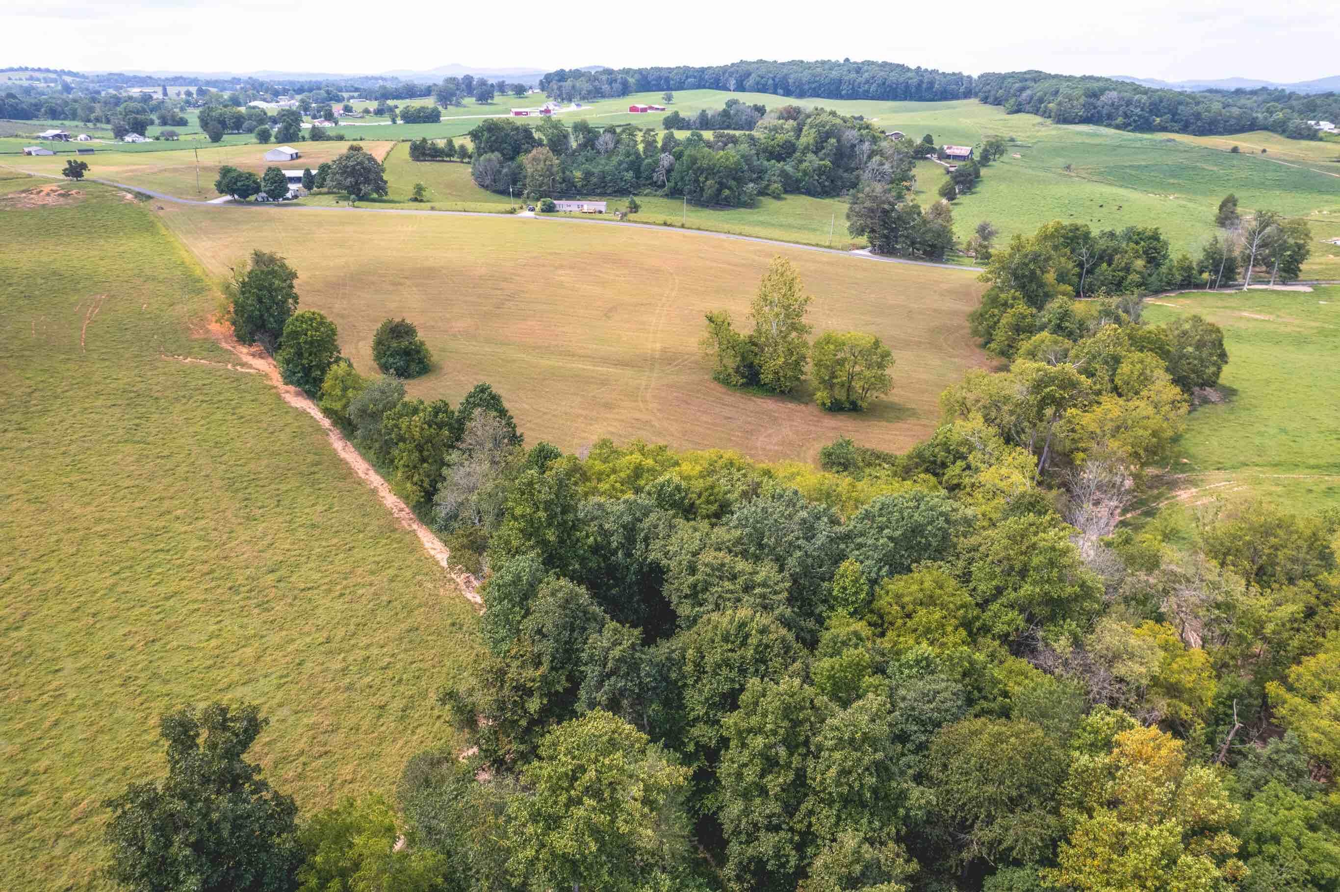 500 Loveless Road Science Hill, KY 42553 - Photo 9 of 9 095