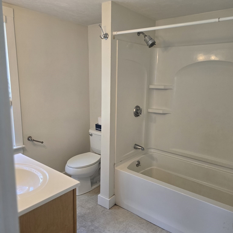 3 Prentice Street Grafton, MA 01536 - Photo 14 of 26