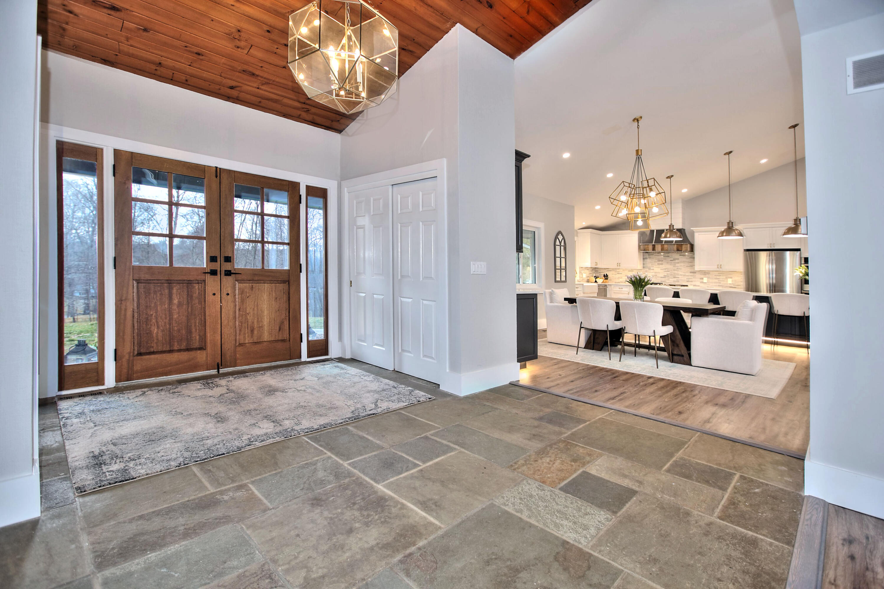 665 Silvermine Road New Canaan, CT 06840 - Photo 3 of 42 Entry foyer to Great Room