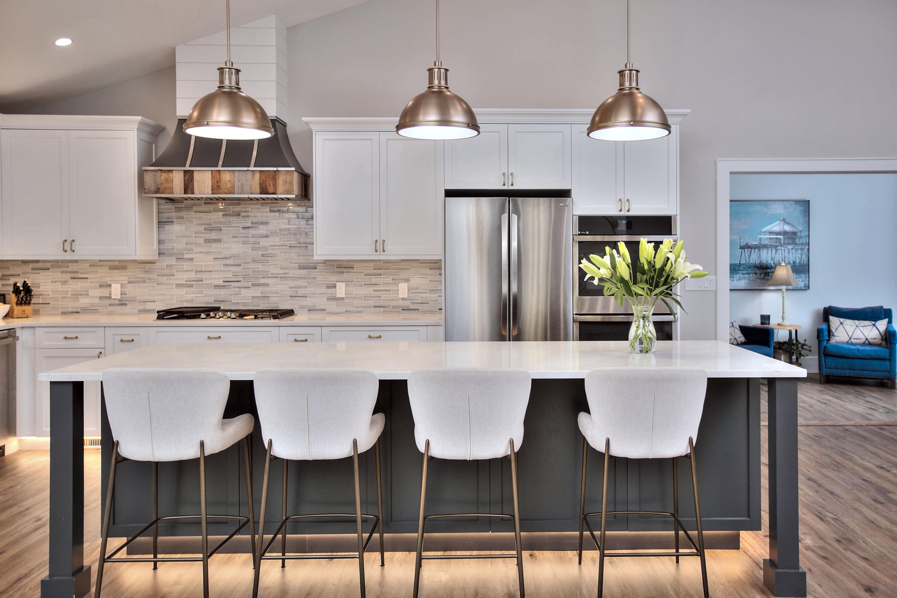 665 Silvermine Road New Canaan, CT 06840 - Photo 7 of 42 Have a seat!