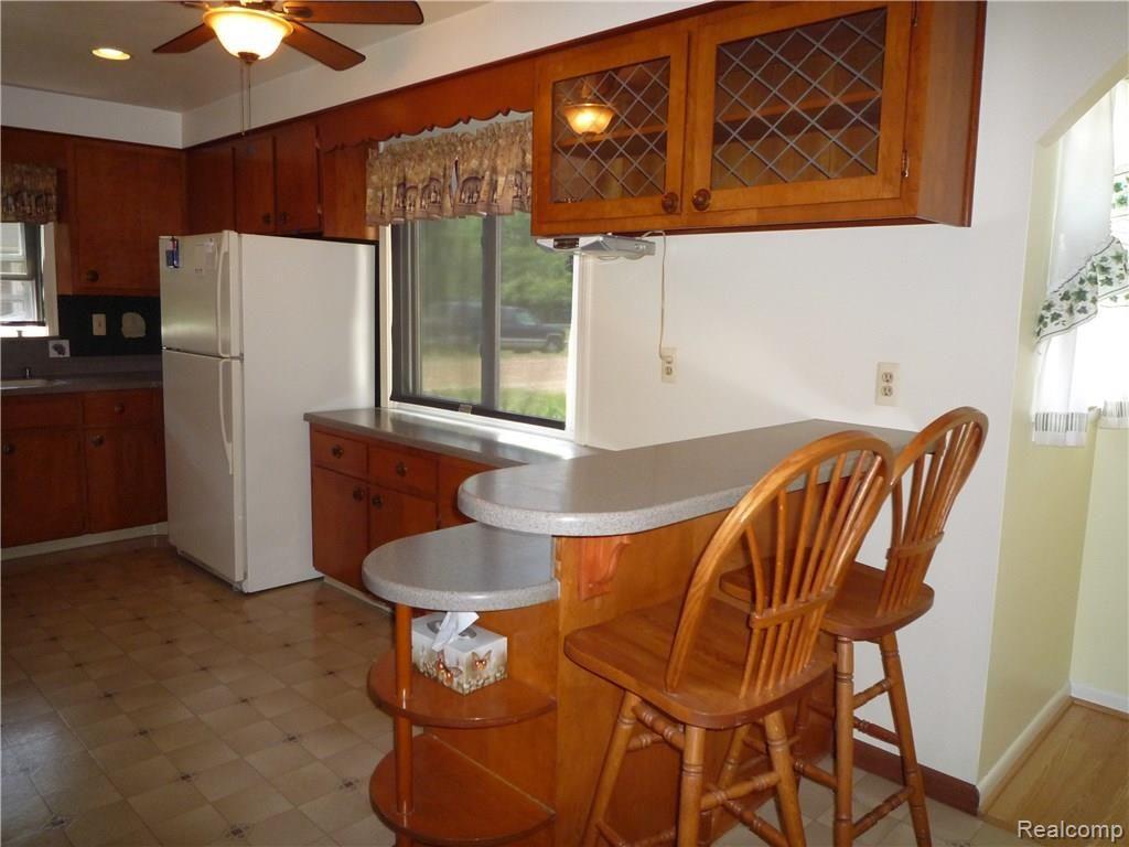 3098 York Road Rochester, MI 48309 - Photo 46 of 91 P1070925.JPG