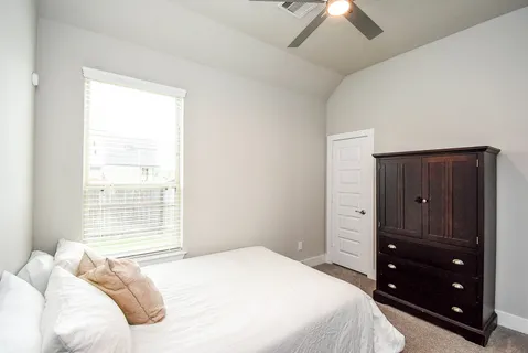 $394,000 | 3426 Majestic Pine Lane, Rosenberg, TX 77471