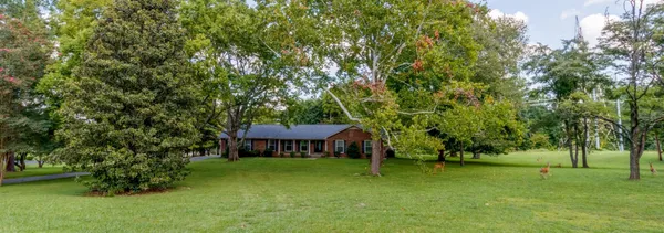 $2,495 | 1735 Cedarcroft Drive, Clarksville, TN 37043
