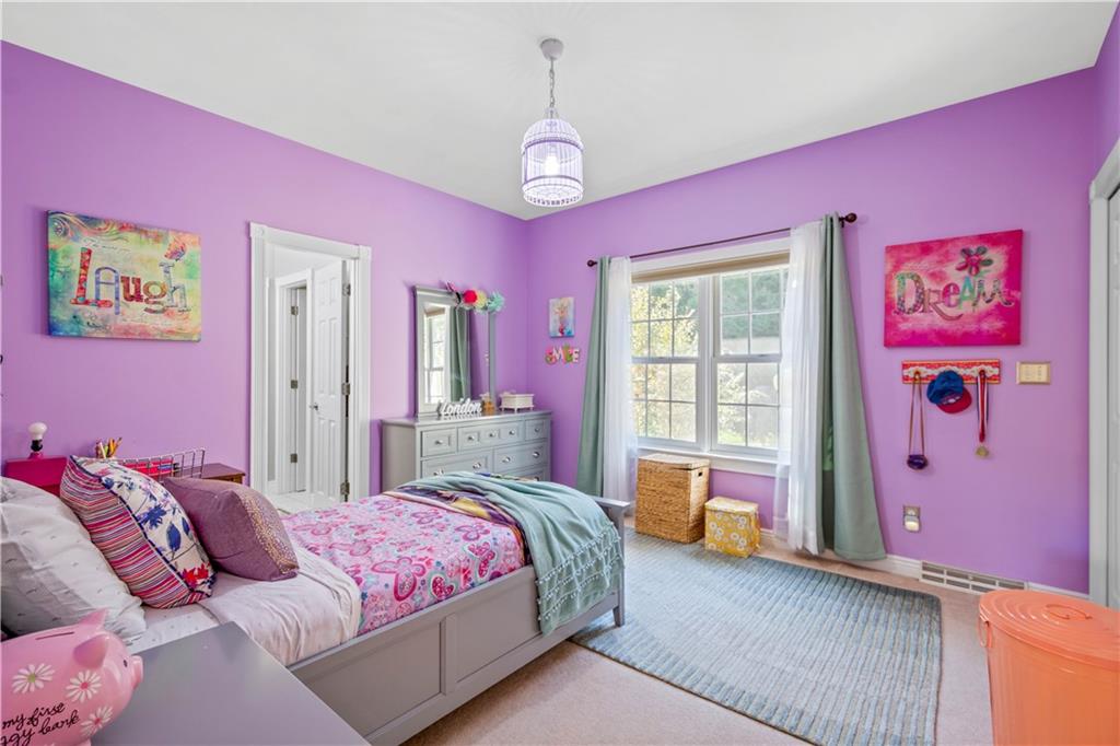 102 Lantern Circle McMurray, PA 15317 - Photo 16 of 25 a bedroom with a bed and a window