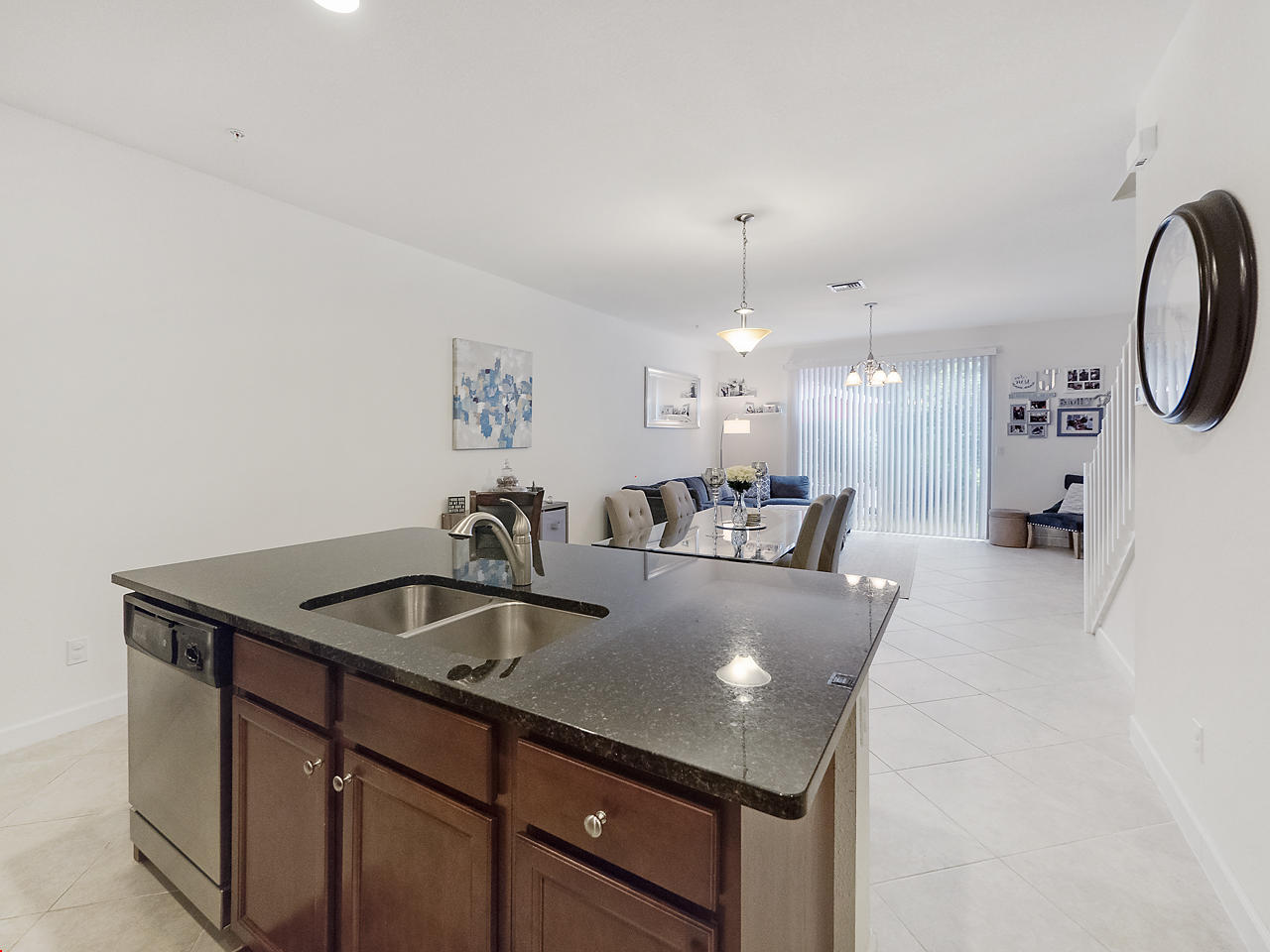 9558 Southwest Purple Martin Way Stuart, FL 34997 - Photo 7 of 13 Kitchen/Great