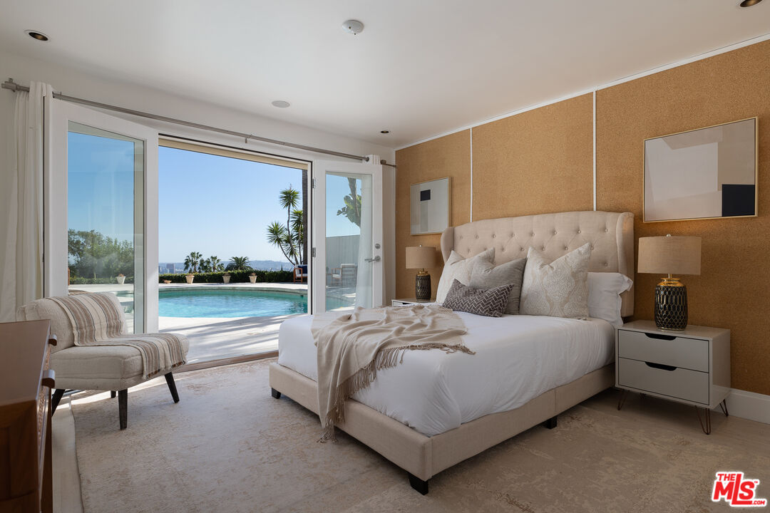 8914 Devlin Place Los Angeles, CA 90069 - Photo 27 of 37