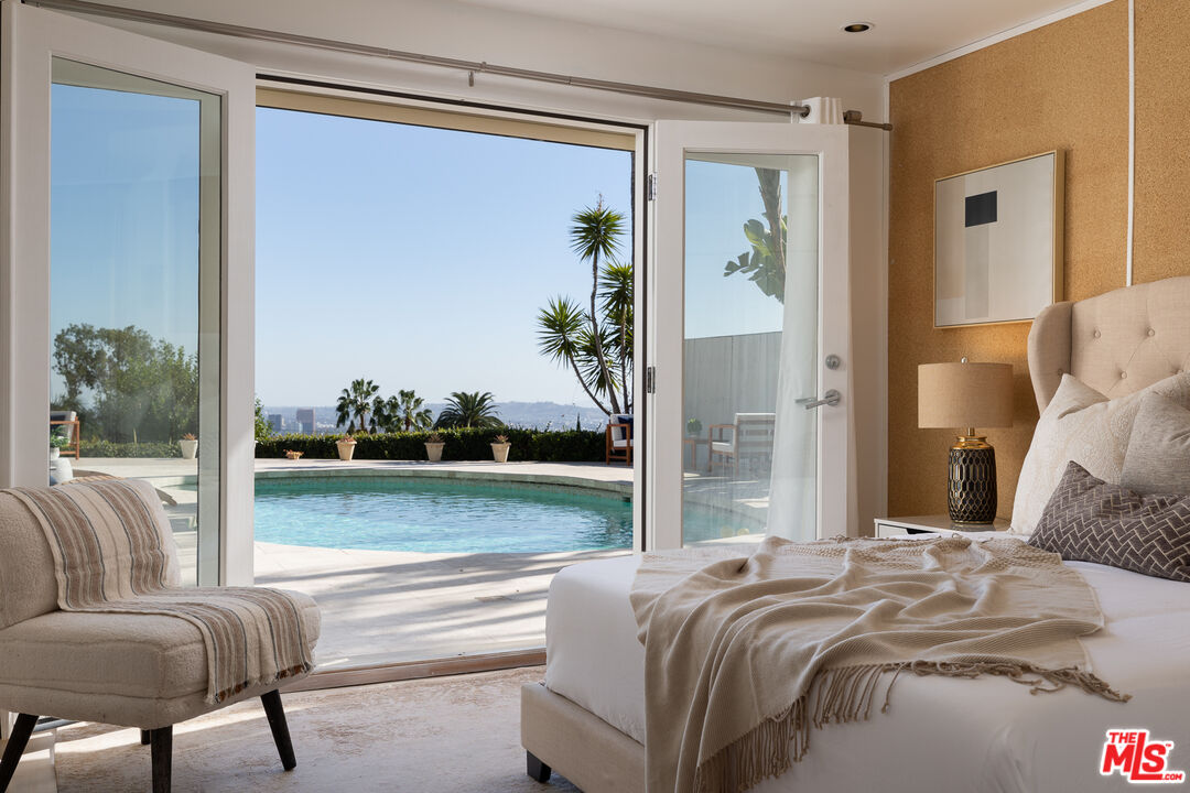 8914 Devlin Place Los Angeles, CA 90069 - Photo 28 of 37