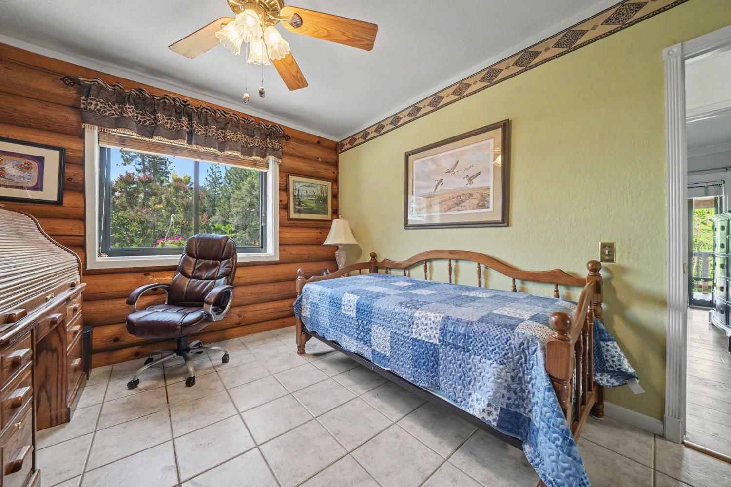19970 Dawn Ridge Drive Jackson, CA 95642 - Photo 36 of 56 Guest Bedroom (Main Floor)