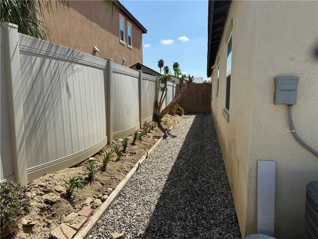 308 Bristolwood Road Hemet, CA 92543 - Photo 24 of 25