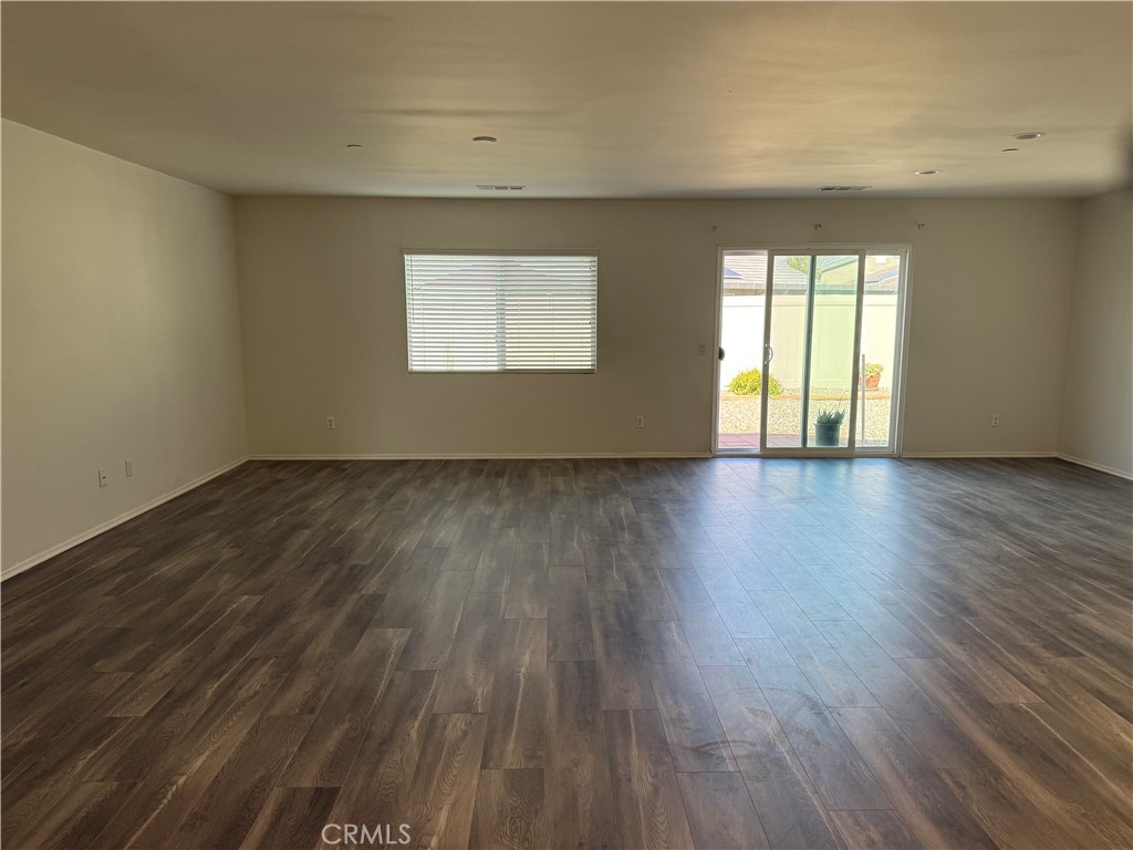 308 Bristolwood Road Hemet, CA 92543 - Photo 8 of 25