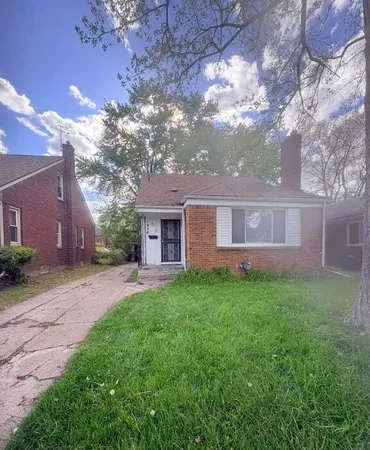 $1,300 | 18481 Prest Street, Detroit, MI 48235