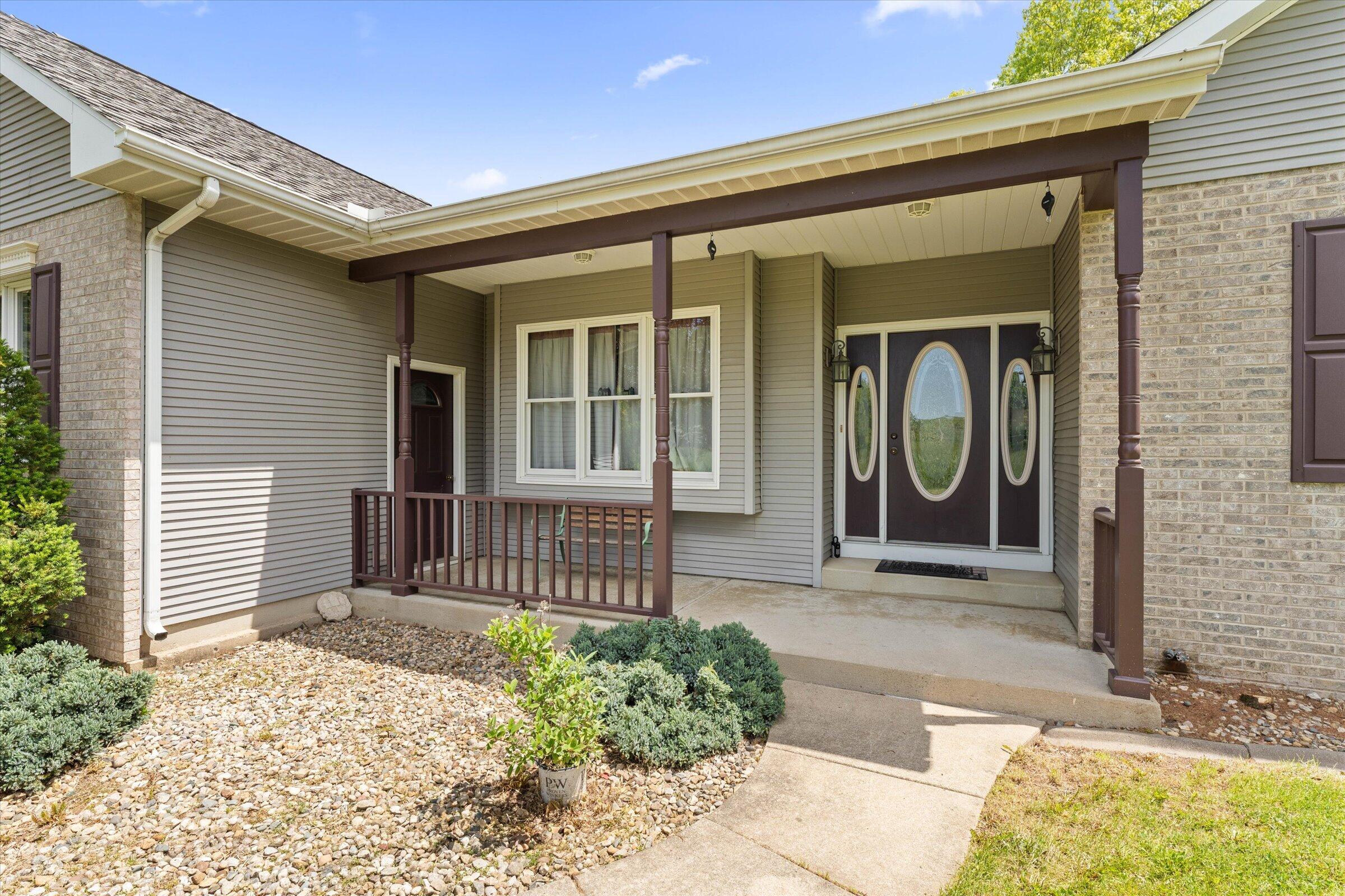 1975 Sage Road Buchanan, MI 49107 - Photo 5 of 34 04-DSC04226