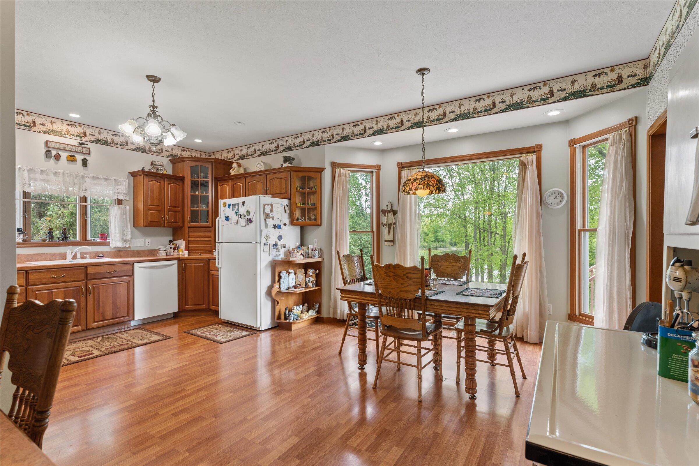 1975 Sage Road Buchanan, MI 49107 - Photo 8 of 34 16-DSC04216