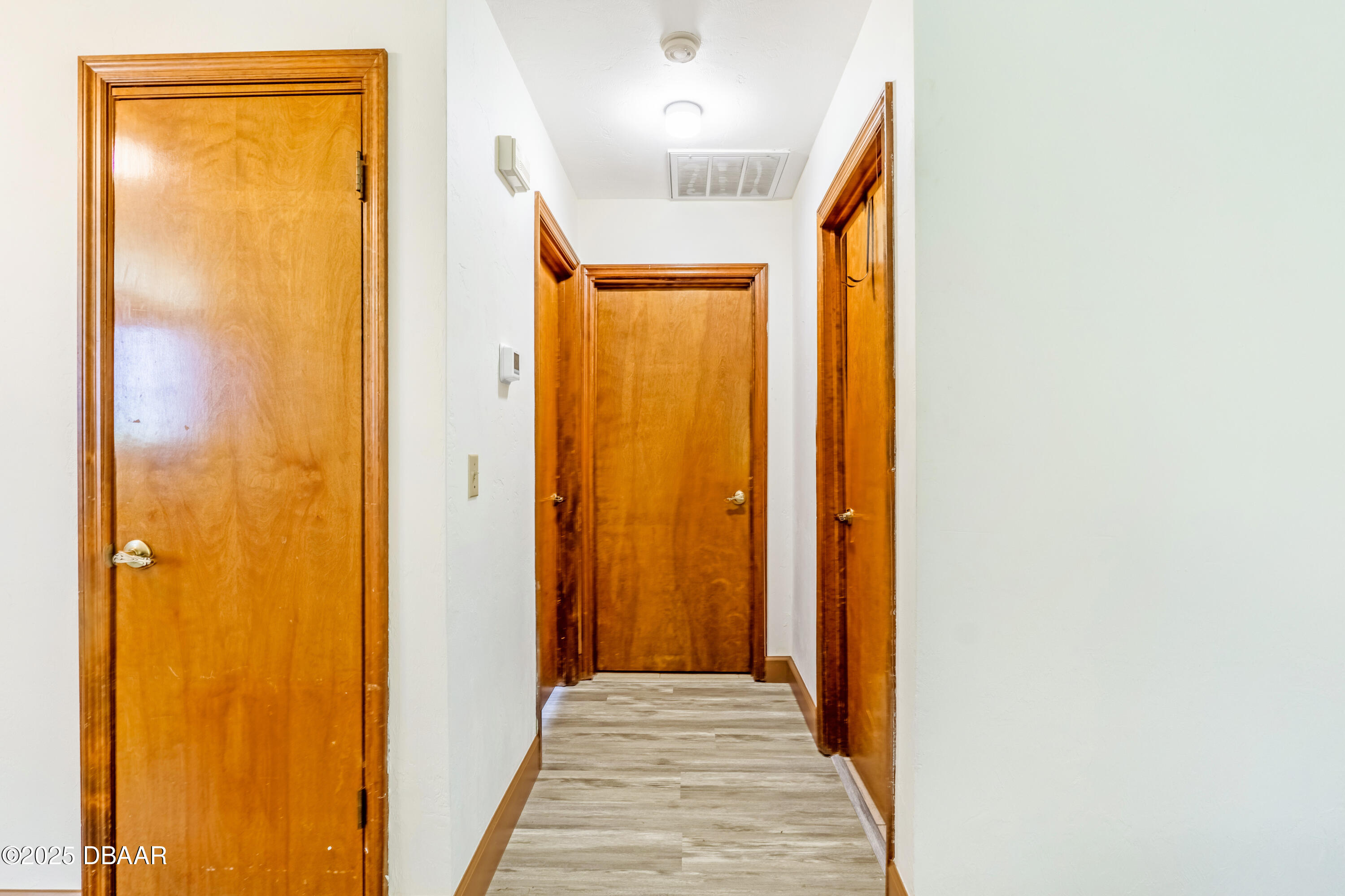 1307 Deer Springs Road Port Orange, FL 32129 - Photo 19 of 36 Hallway