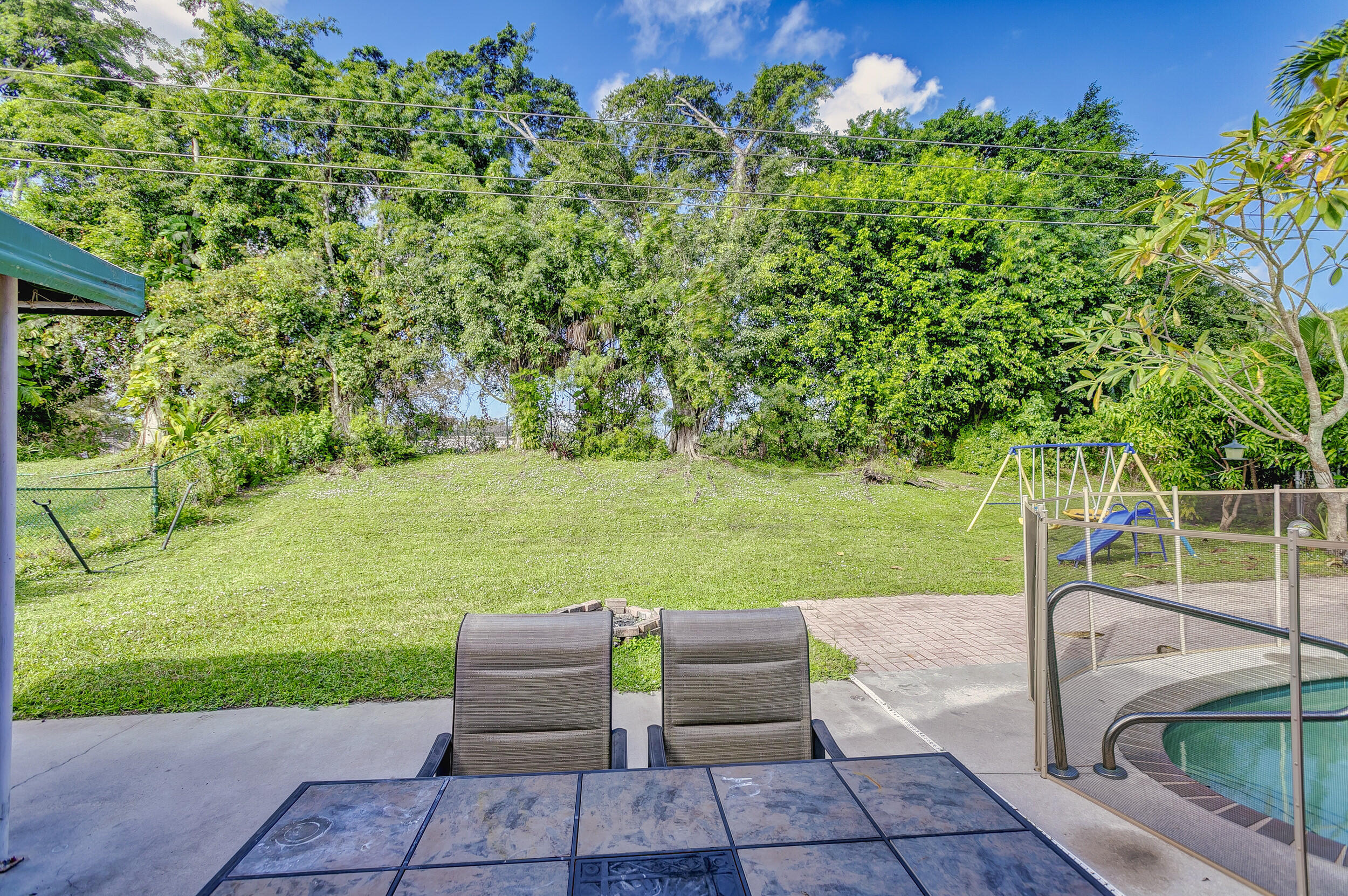 3051 Casa Rio Court Riviera Beach, FL 33418 - Photo 34 of 56 Yard