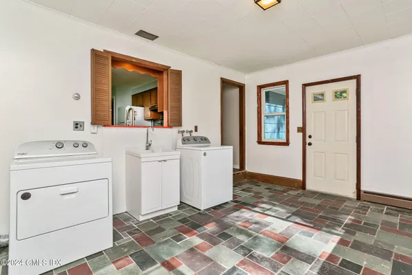 $5,700 | 38 Maplewood Drive, Cos Cob, CT 06807