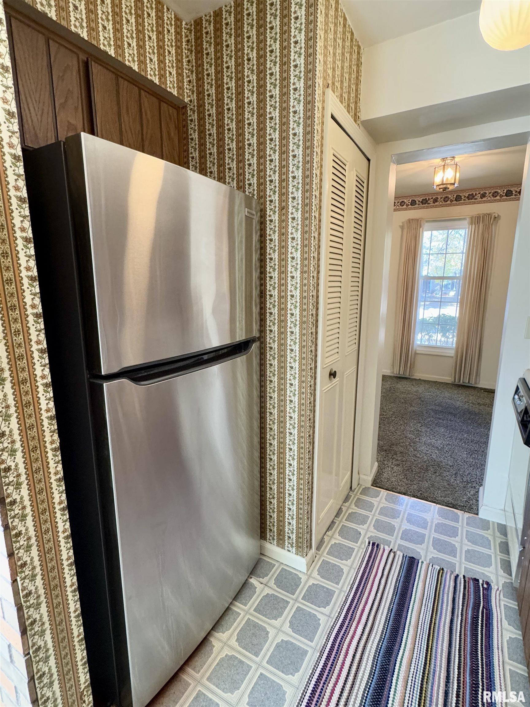 130 South Yorktown Road Macomb, IL 61455 - Photo 15 of 40