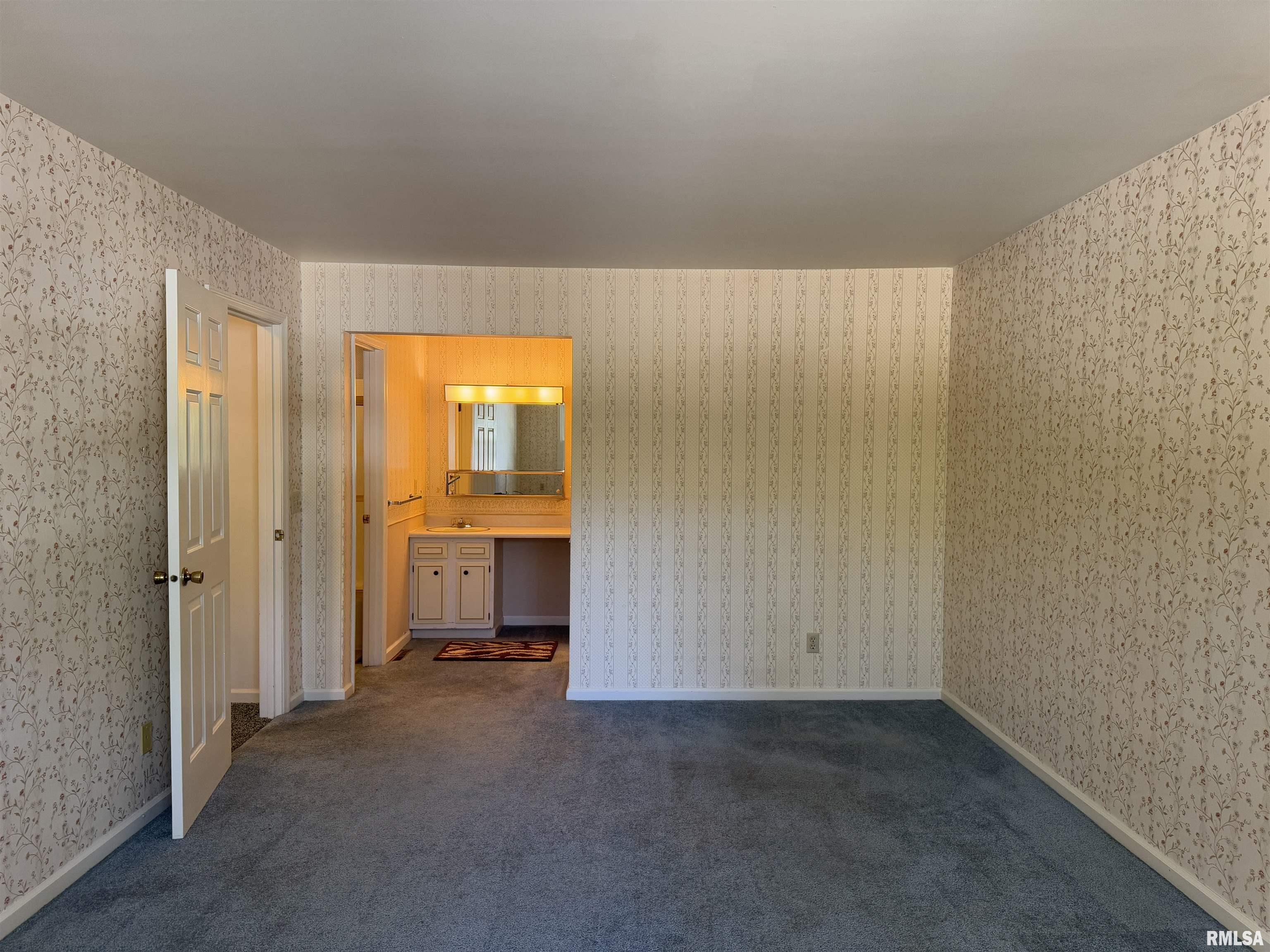 130 South Yorktown Road Macomb, IL 61455 - Photo 20 of 40