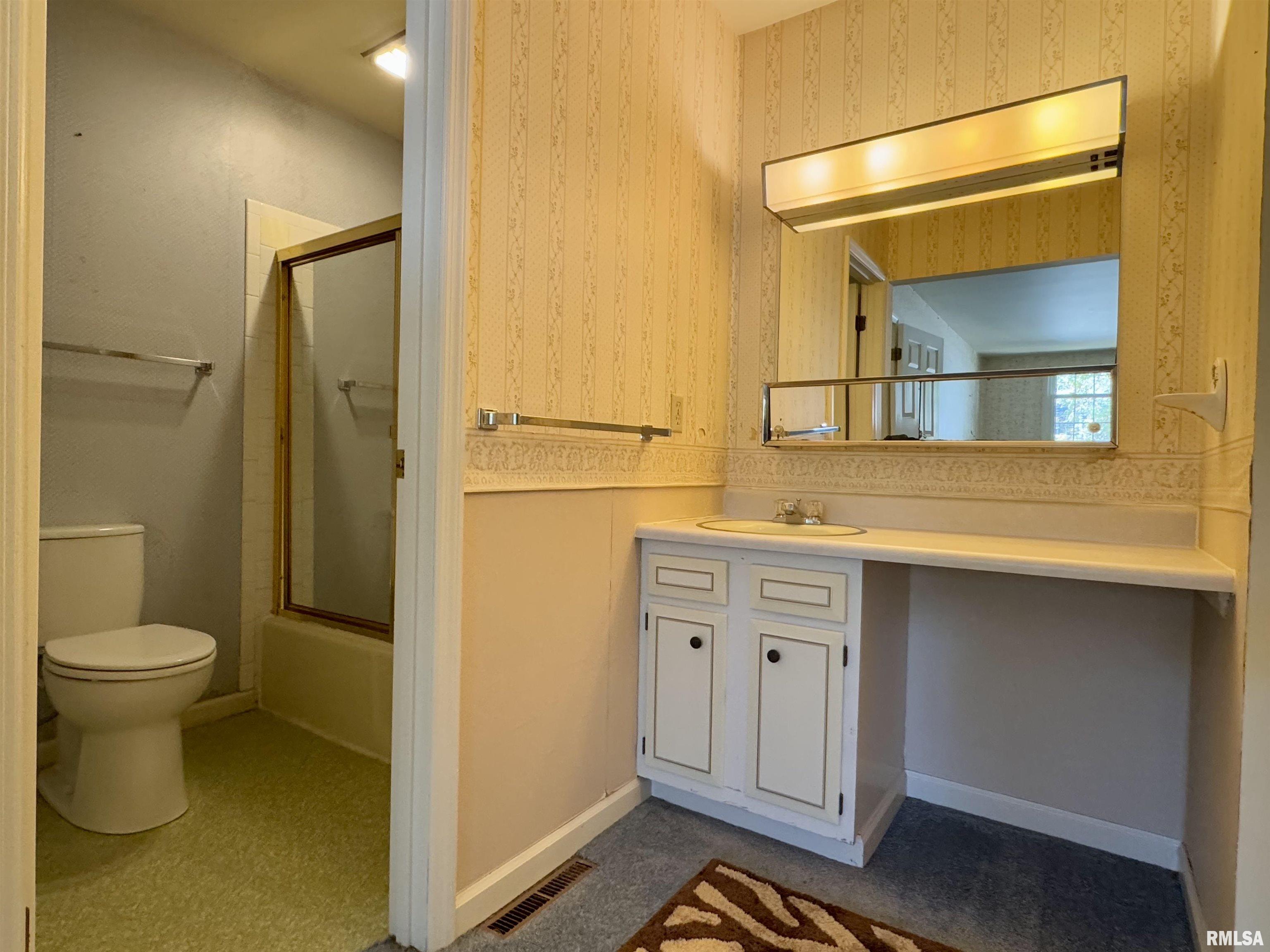 130 South Yorktown Road Macomb, IL 61455 - Photo 21 of 40