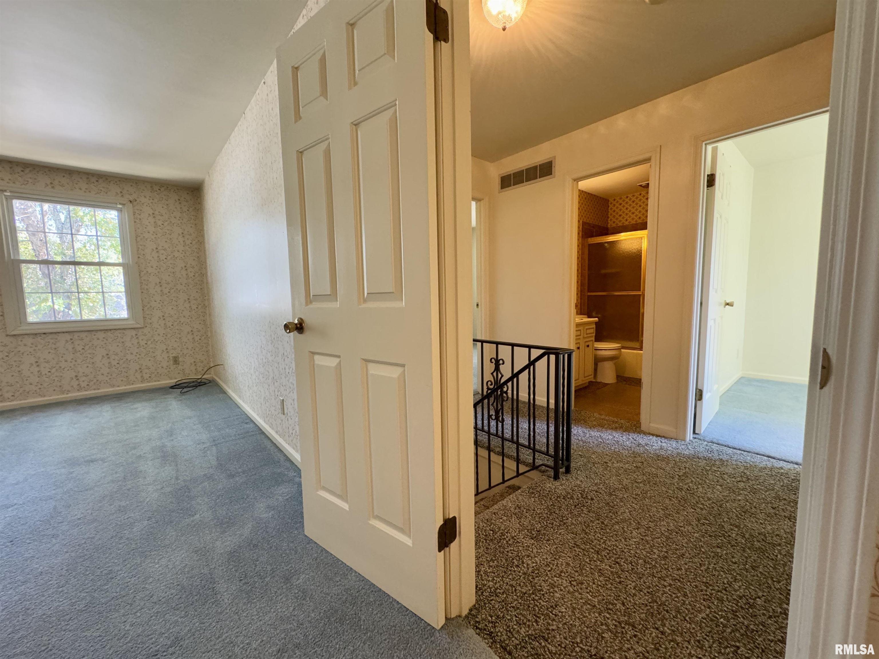 130 South Yorktown Road Macomb, IL 61455 - Photo 24 of 40