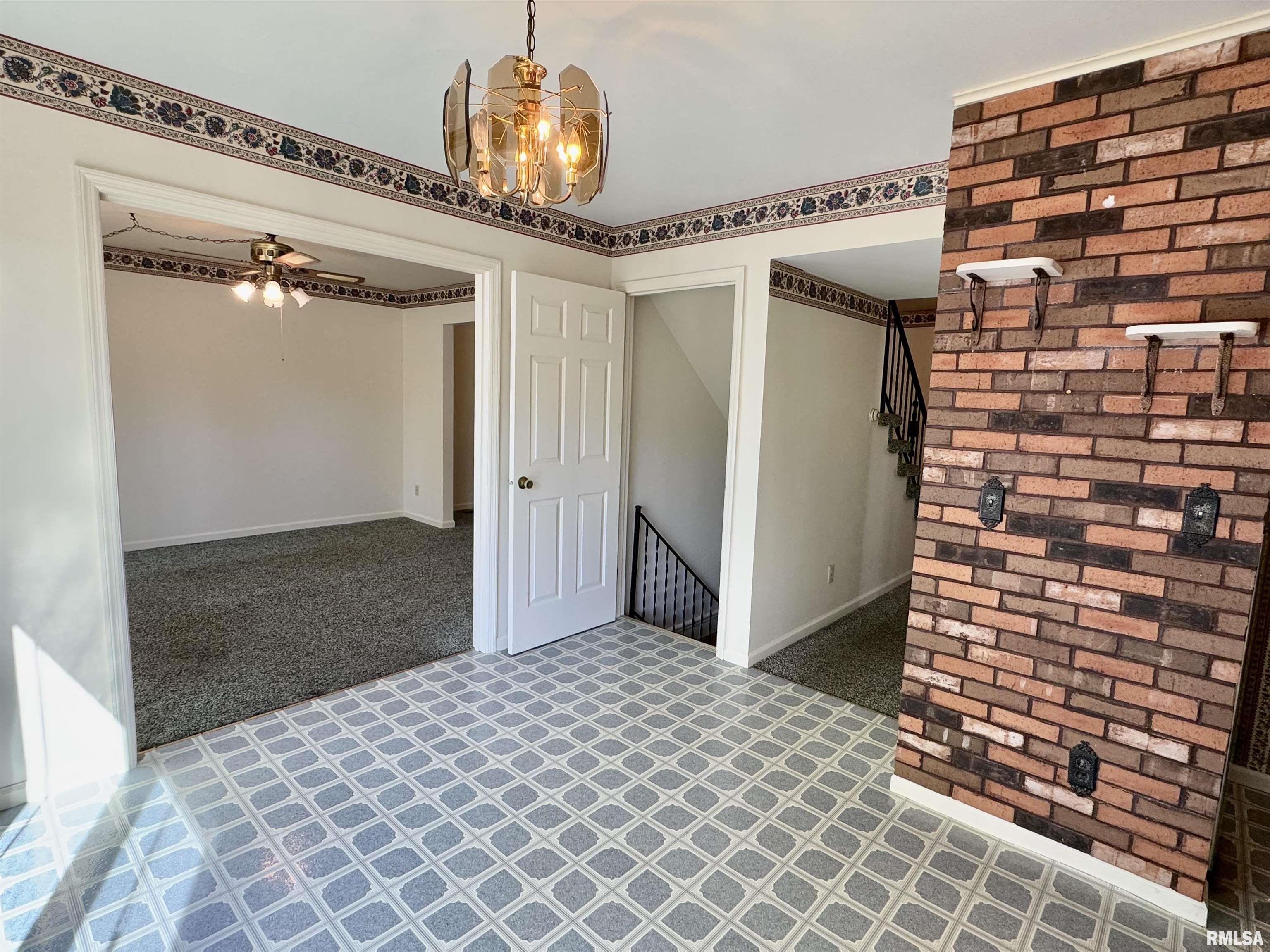 130 South Yorktown Road Macomb, IL 61455 - Photo 10 of 40