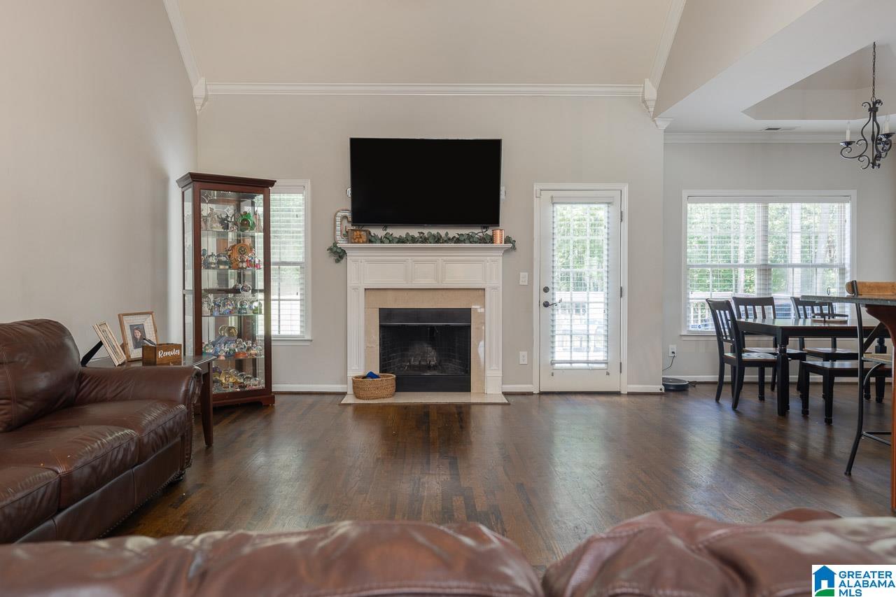 1019 Lake View Lane Calera, AL 35040 - Photo 4 of 35