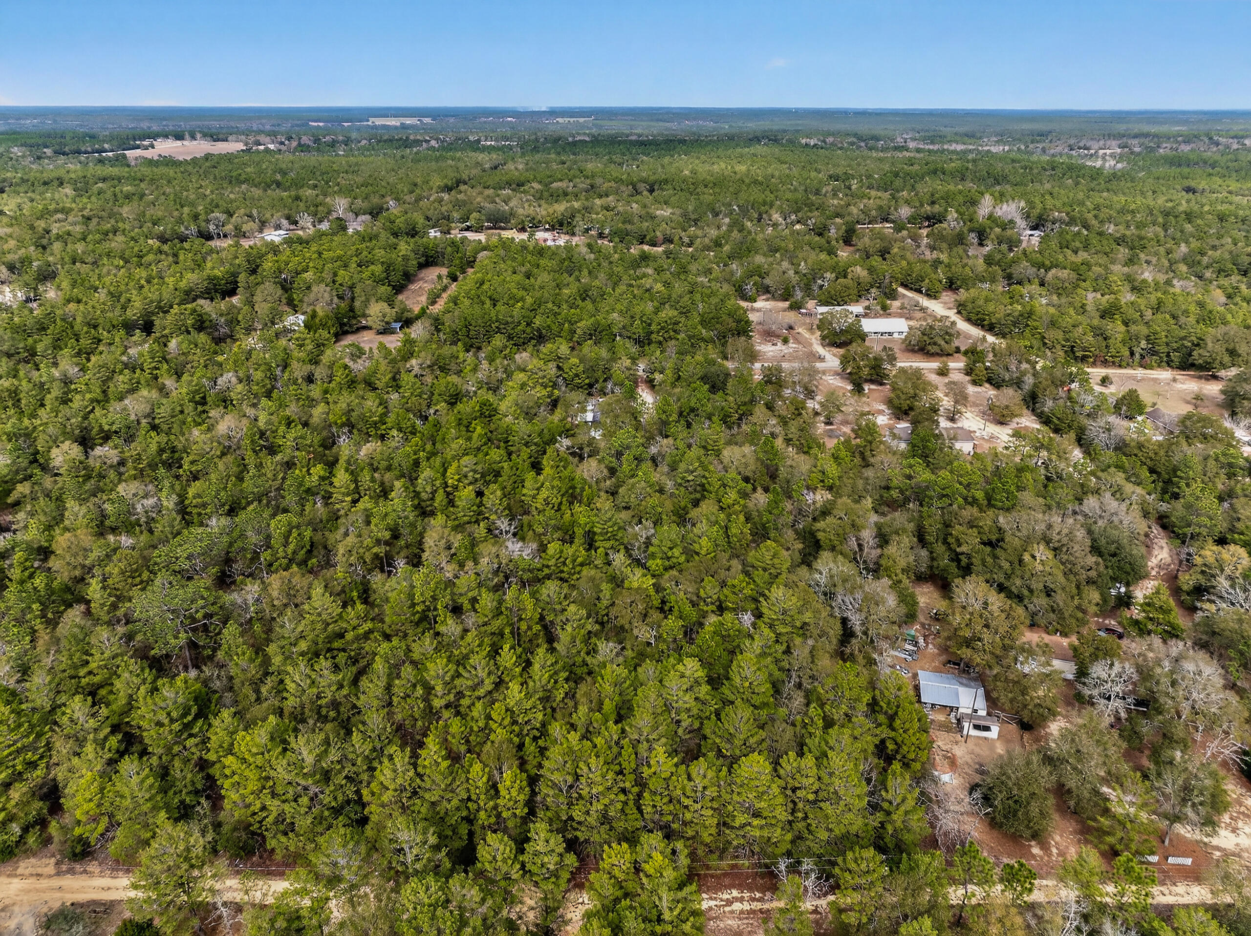 610 Spring Hill Road DeFuniak Springs, FL 32433 - Photo 20 of 20 a view of a city