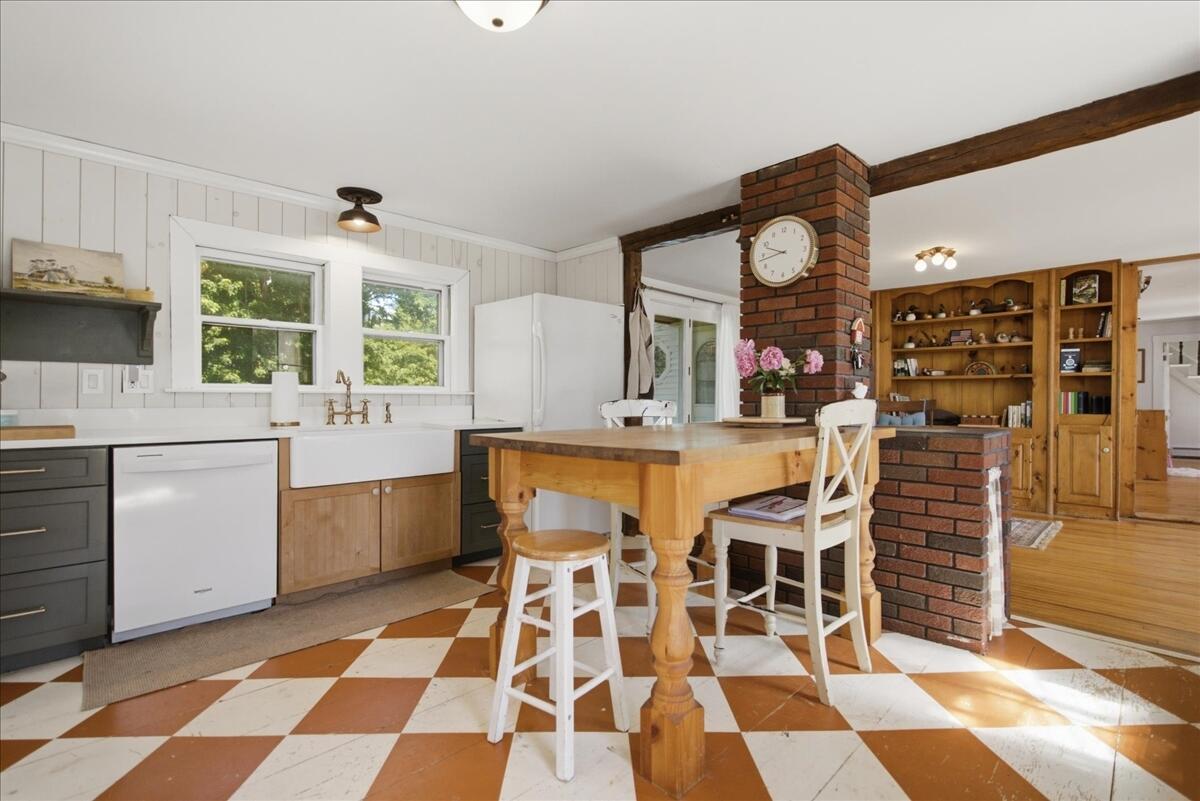 175 South Monmouth Road Monmouth, ME 04259 - Photo 10 of 121 028-DSC08223