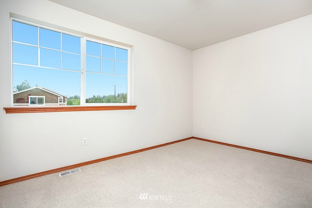 3430 183rd Place Southeast Bothell, WA 98012 - Photo 12 of 18 Gallery Image 12